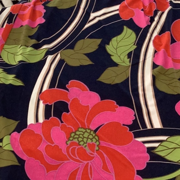 TRINA TURK NWT JUJU FLORAL SWIRL HALTER MINI DRESS NAVY MULTI MEDIUM - Picture 7 of 9